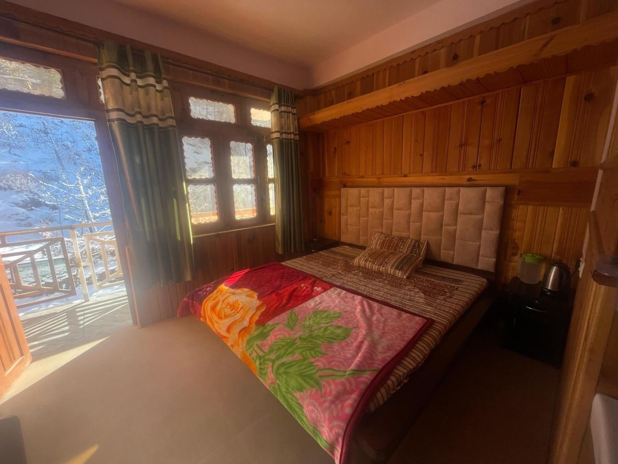 Hotel Sss The Chanshal Retreat Khashdhār Zewnętrze zdjęcie
